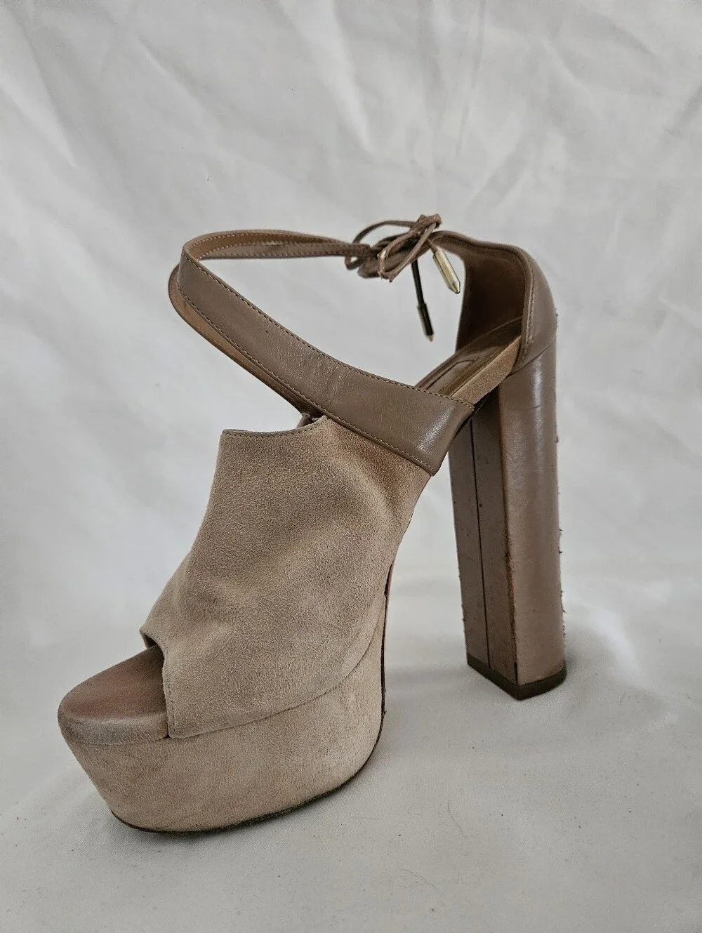 Aquazzura Beige Taupe Suede Platform Peep-Toe Heels